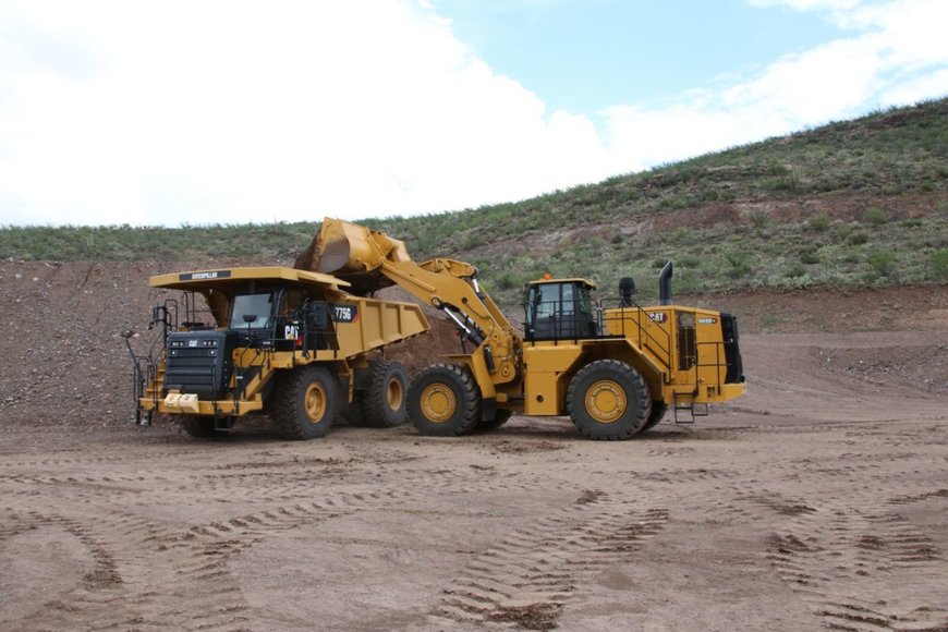 Faster and more productive, the electric drive Cat® 988K XE Wheel Loader features technology and efficiency updates